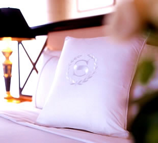 Sheraton Sweet Sleeper Bed