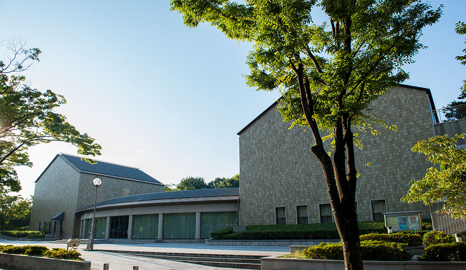 神戸市立小磯記念美術館