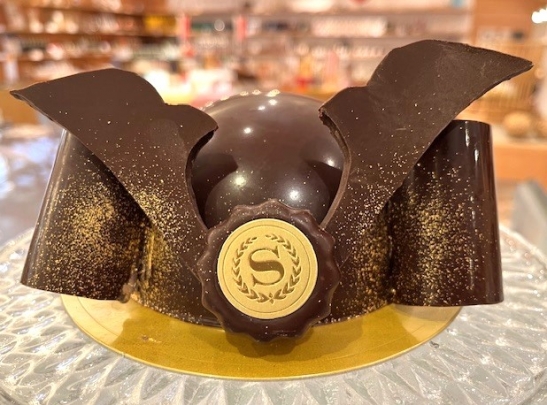 かぶとケーキ　￥3,400（￥3,672税込）